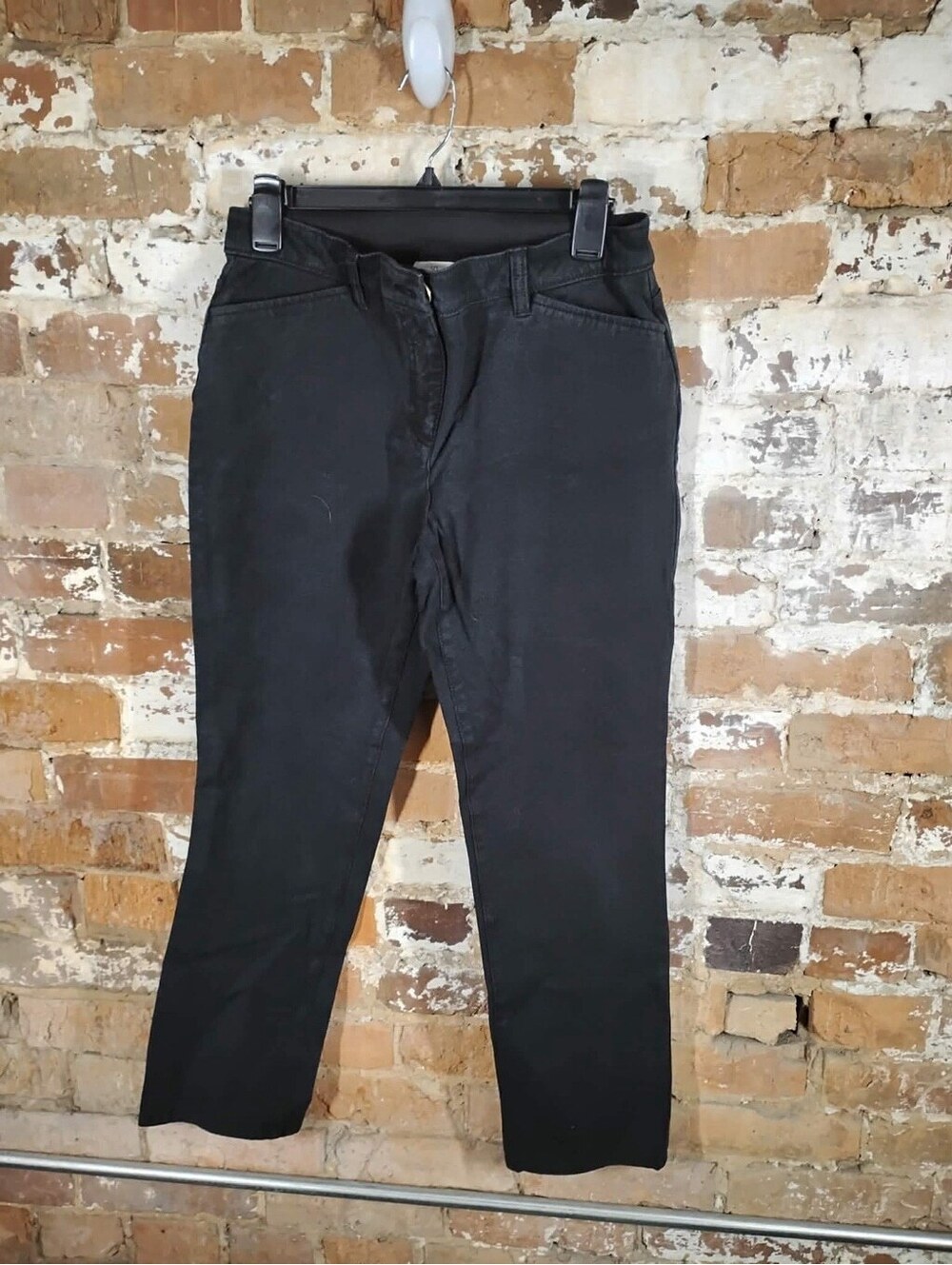 Chico’s So Slimming Girlfriend Slim Leg Womens .5 Size 6 Short